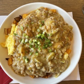 Scarlet Kitchen & Bar - Biscuits and Gravy. SO DELICIOUS! - Breakfast & Brunch Near Me - Red Wing, Minnesota Scarlet Kitchen & Bar - Biscuits and Gravy. SO DELICIOUS! - Breakfast & Brunch Near Me - Red Wing, Minnesota