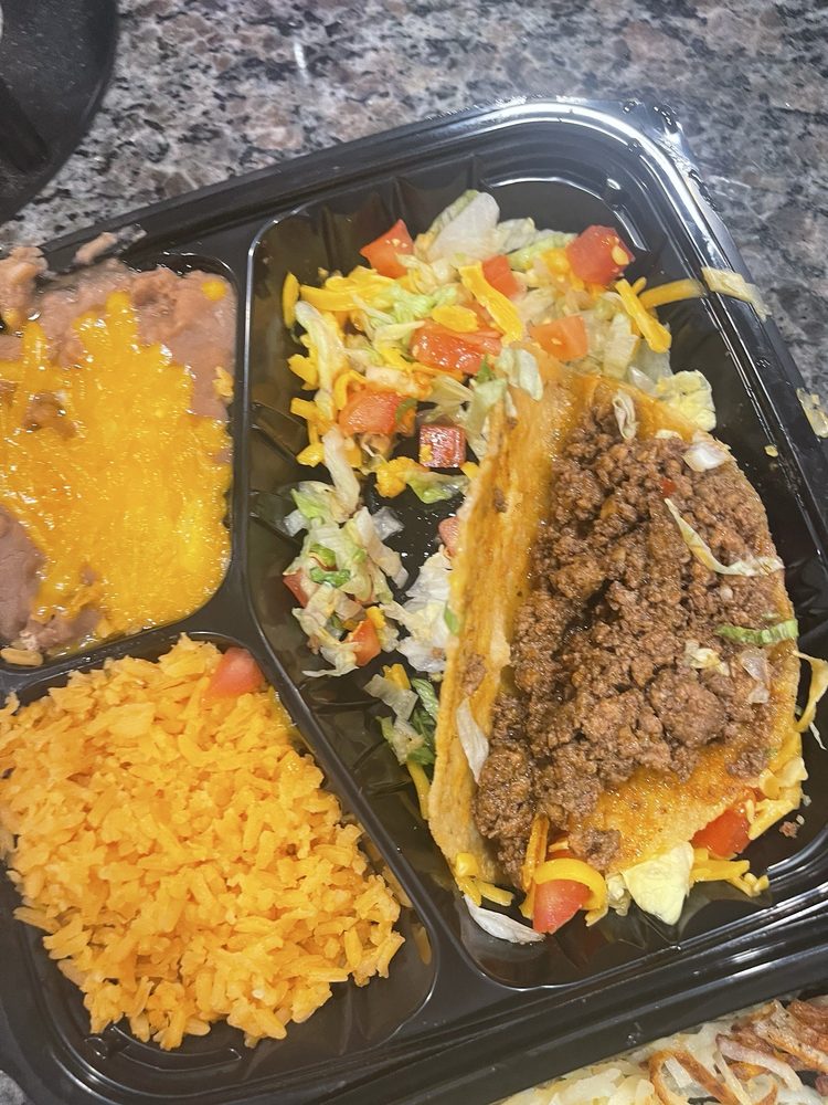 Cancun's Amerimex Restaurant