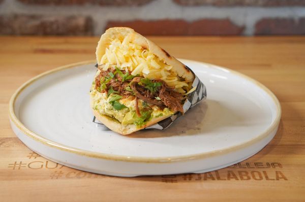 Doggi's Arepa Bar by null