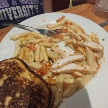 Chili's - Un sauced pasta and burnt toast - American Near Me - Parker, Colorado Chili's - Un sauced pasta and burnt toast - American Near Me - Parker, Colorado