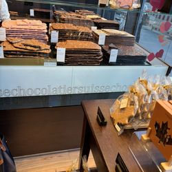 Läderach - Shoggi, and truffles