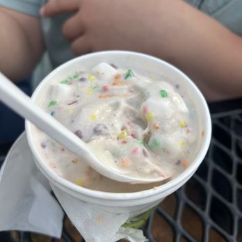 Sweet Tooth - arctic swirl banana, marshmallow fluff, needs and sour patch kids! - Ice Cream & Frozen Yogurt Near Me - Murphy, North Carolina Sweet Tooth - arctic swirl banana, marshmallow fluff, needs and sour patch kids! - Ice Cream & Frozen Yogurt Near Me - Murphy, North Carolina