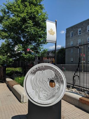 Royal Canadian Mint by null