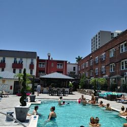 Hotels In Pinellas Park Yelp Hollander Hotel