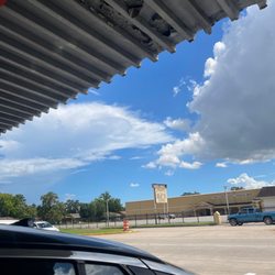 Woodforest Tire Shop