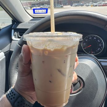 Glen Rose Coffee Company - Iced Latte with Vanilla - Coffee & Tea Near Me - Glen Rose, Texas