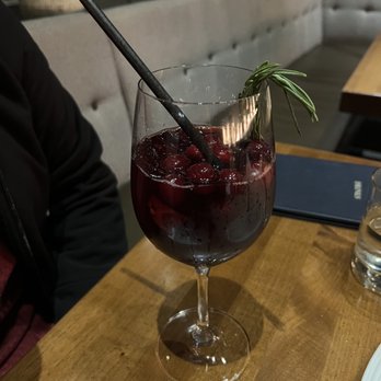 Earls Kitchen + Bar - Sangria - New American Near Me - Bellevue, Washington Earls Kitchen + Bar - Sangria - New American Near Me - Bellevue, Washington