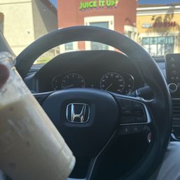 Mango smoothie w/ whey protein added! Mango smoothie w/ whey protein added!