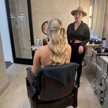 Victorian Salon - Hair Stylists Near Me - Santa Barbara, California