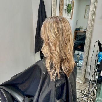 Live Oak Salon - Hair Salons Near Me - Katy, Texas Live Oak Salon - Hair Salons Near Me - Katy, Texas