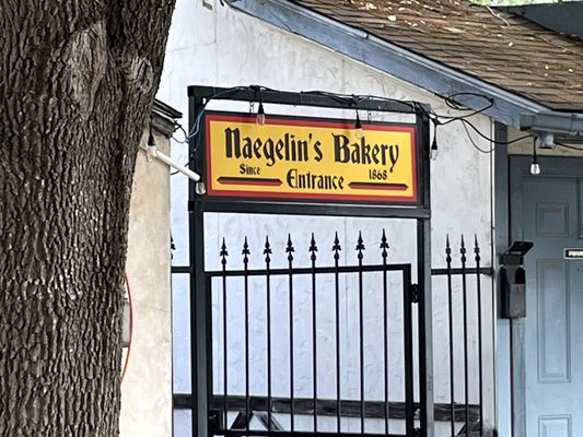 Naegelin's German Bakery by null