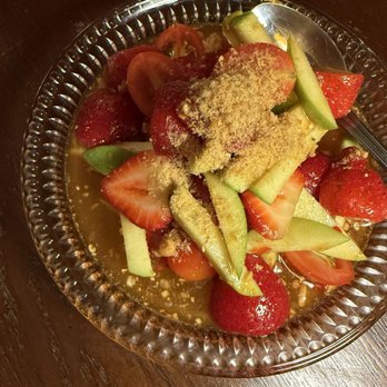 Praaw Thai - Tum Stawberry - Thai Near Me - Berkeley, California Praaw Thai - Tum Stawberry - Thai Near Me - Berkeley, California