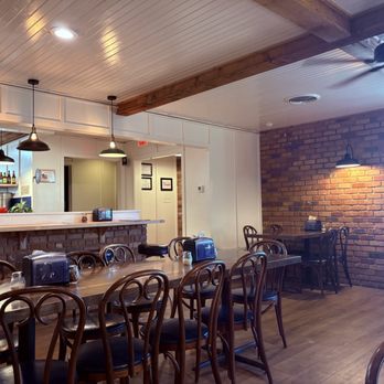 Jerry's Pizza - Pizza Near Me - Canton, Texas