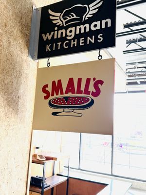 Small’s Pizza by null