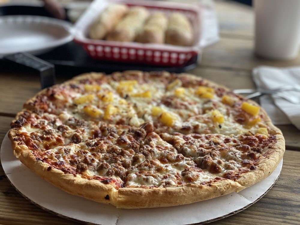 MANCINO’S PIZZA & GRINDERS Updated October 2024 25 Photos & 44