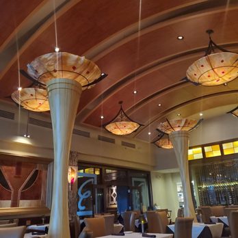 Eddie Merlot's - Steakhouses Near Me - Warrenville, Illinois Eddie Merlot's - Steakhouses Near Me - Warrenville, Illinois