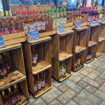 Florida Orange Groves Winery - An assortment of wines - Wine Bars Near Me - South Pasadena, Florida Florida Orange Groves Winery - An assortment of wines - Wine Bars Near Me - South Pasadena, Florida
