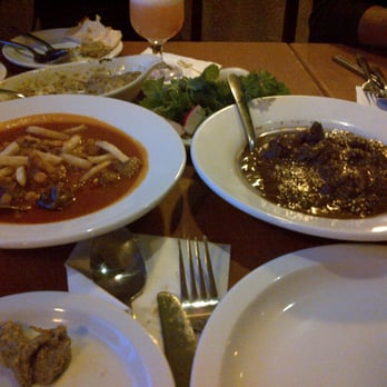 Zaffron Restaurant - Ghaimesh on left and Fesenjoon on right. - Persian/Iranian Near Me - North York, Ontario Zaffron Restaurant - Ghaimesh on left and Fesenjoon on right. - Persian/Iranian Near Me - North York, Ontario