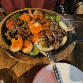 Los Dos Potrillos - Steak & shrimp fajitas - Mexican Near Me - Parker, Colorado Los Dos Potrillos - Steak & shrimp fajitas - Mexican Near Me - Parker, Colorado