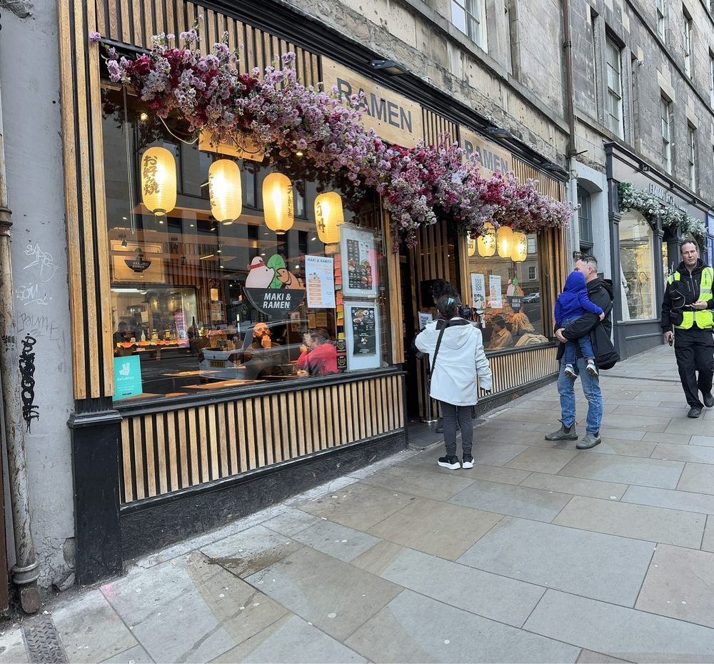 Ramen Ramen noodle bar