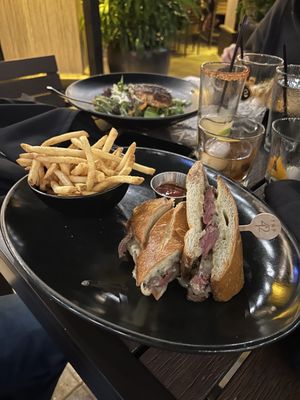 Tap 42 Craft Kitchen & Bar - Boca Raton by null
