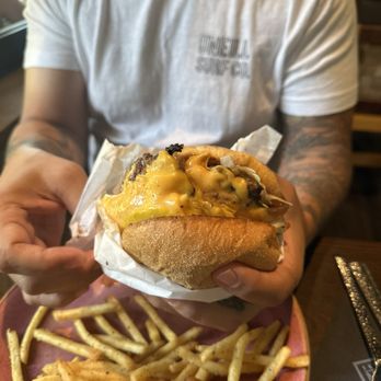 Reunion Kitchen + Drink - Smash Burger - New American Near Me - Brea, California Reunion Kitchen + Drink - Smash Burger - New American Near Me - Brea, California