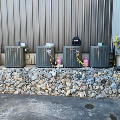 J2 Plumbing & Heating Logo