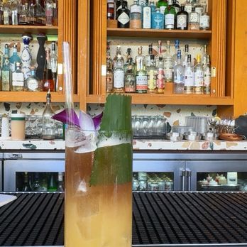 Hideout - Mai tai - Bars Near Me - Honolulu, Hawaii