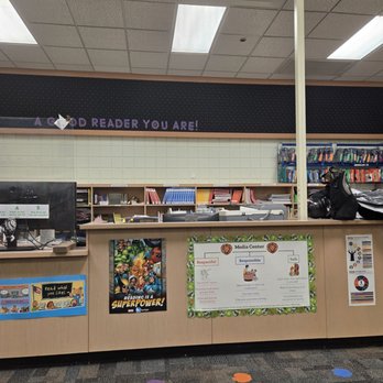 Porter Elementary School - Library - Elementary Schools Near Me - Mesa, Arizona