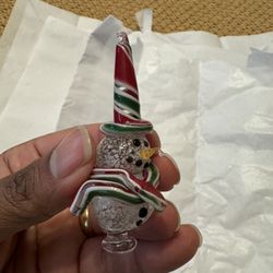 Dickinson Glass Studio and Showroom - Snowman