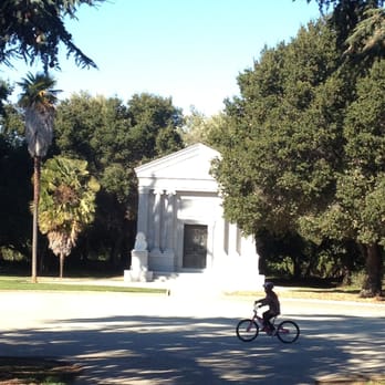 Stanford Mausoleum - Landmarks & Historical Buildings Near Me - Stanford, California
