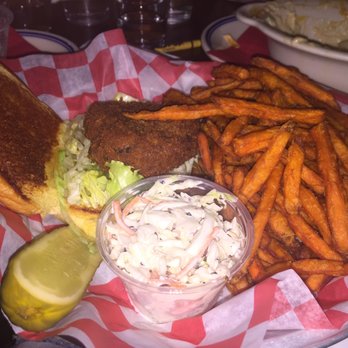 Red Hook Lobster Pound - Crab cake sandwich - Seafood Near Me - Brooklyn, New York Red Hook Lobster Pound - Crab cake sandwich - Seafood Near Me - Brooklyn, New York