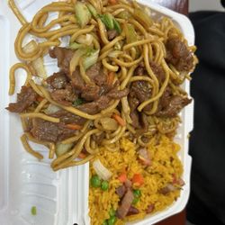 Lucky Star - Beef lo mein