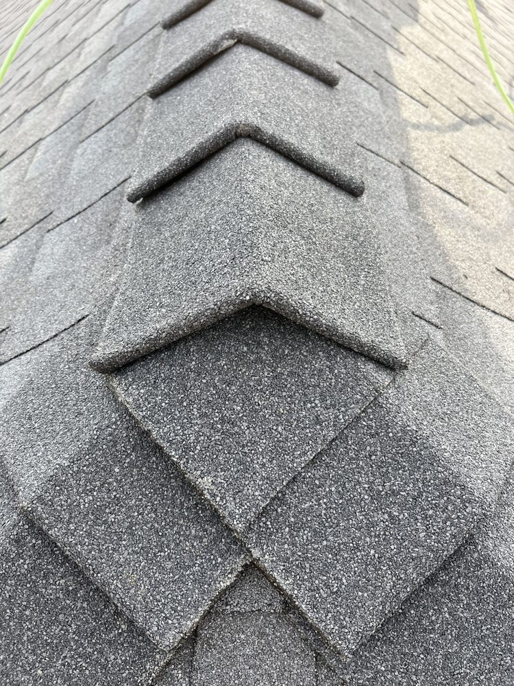 Slide of Epperlys Roofing and Removal