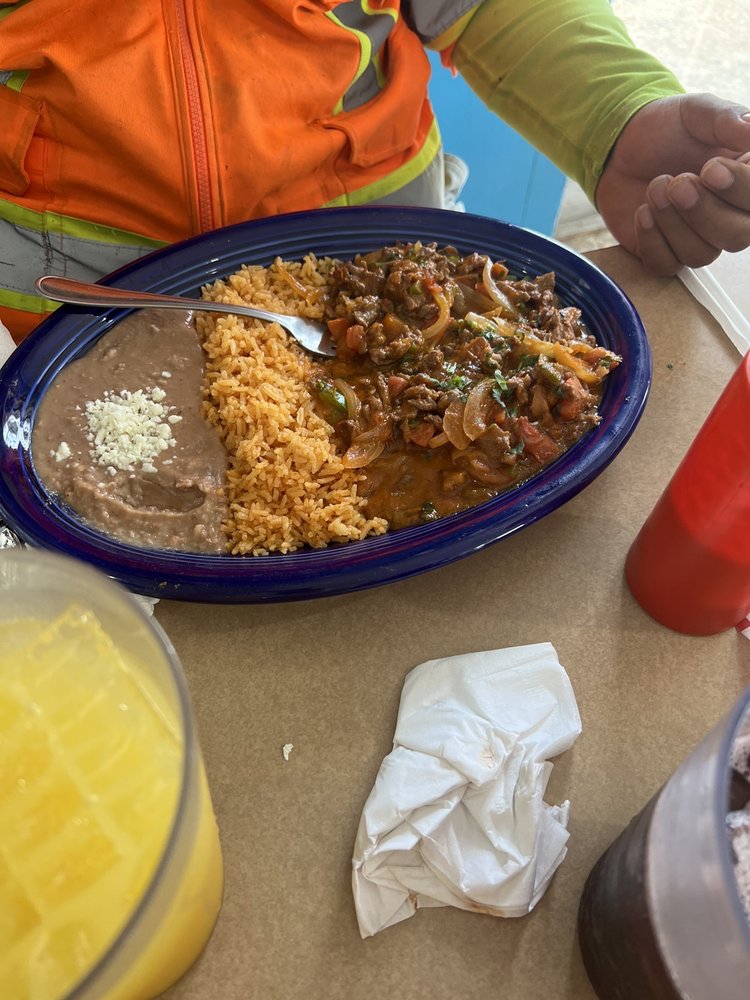 Tacos & Grill  Mexican Cuisine 2 Logo