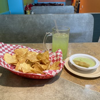 Chukis Deli Mexicano - Traditional Mexican guacamole salsa. A very slight spice, but it is tasteful. Usually salsa is spicier than this. The other one is spicier. - Mexican Near Me - Olive Branch, Mississippi