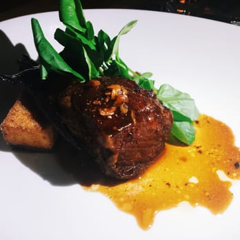 District - Oakland - Braised Beef Shortrib. - Wine Bars Near Me - Oakland, California District - Oakland - Braised Beef Shortrib. - Wine Bars Near Me - Oakland, California