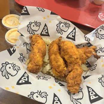 PDQ Test Kitchen - American Near Me - Tampa, Florida