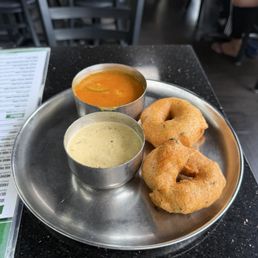 Medhu Vada Medhu Vada
