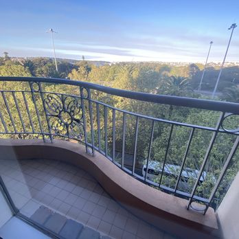 Sir Stamford at Circular Quay - Our balcony overlooking the royal Botanical Garden - Hotels Near Me - Sydney, NSW