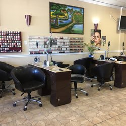 Lovely Nails and Spa