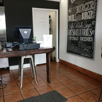 Delirious Burger - Inside - Canadian (New) Near Me - Hamilton, Ontario Delirious Burger - Inside - Canadian (New) Near Me - Hamilton, Ontario