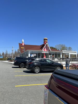 Red Rooster Drive-In by null