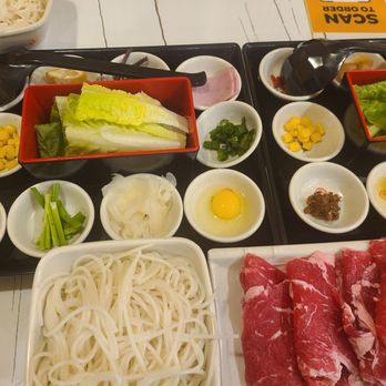 Ten Seconds Rice Noodle - Original sliced beef noodles (soup not in picture) - Noodles Near Me - Fremont, California