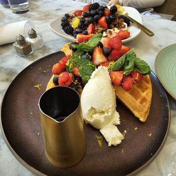 Café Fig - Cafes Near Me - Los Angeles, California