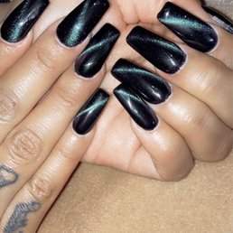 Highly recommend. Tony did an amazing job. I love my nails. Highly recommend. Tony did an amazing job. I love my nails.