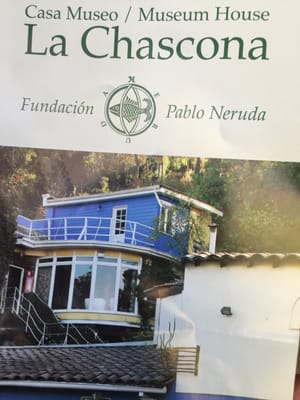 La Chascona by null