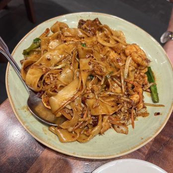 MiYa Chinese - MiYa Combo Hand-Pulled Noodles - Chinese Near Me - Dallas, Texas MiYa Chinese - MiYa Combo Hand-Pulled Noodles - Chinese Near Me - Dallas, Texas