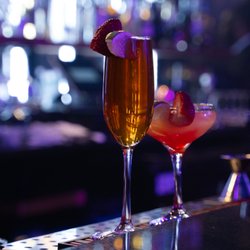 Paradox Lounge
