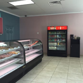 Goldstar Bakery - Inside 6/2016 - Bakeries Near Me - Los Angeles, California Goldstar Bakery - Inside 6/2016 - Bakeries Near Me - Los Angeles, California